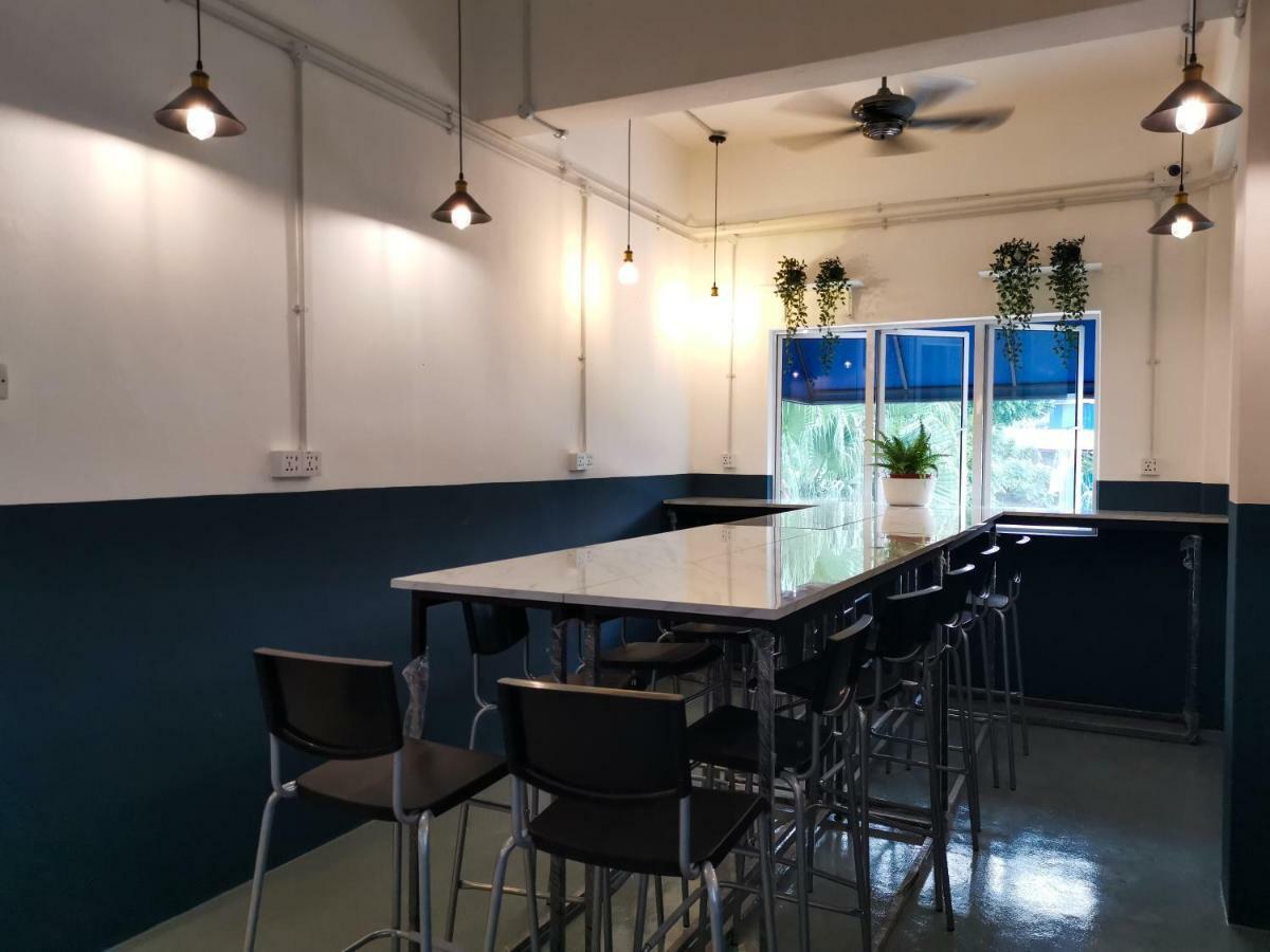 ג'והור בהרו Attrus Bed & Breakfast מראה חיצוני תמונה